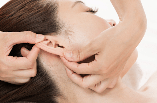 Bien-être total grâce à nos massages et réflexologie apaisants pour votre corps et esprit