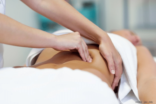 Révélez votre bien-être avec la magie de l'ostéopathie naturelle et apaisante.