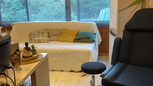 Eveillez votre bien-être naturel avec des solutions holistiques sur mesure pour vous.