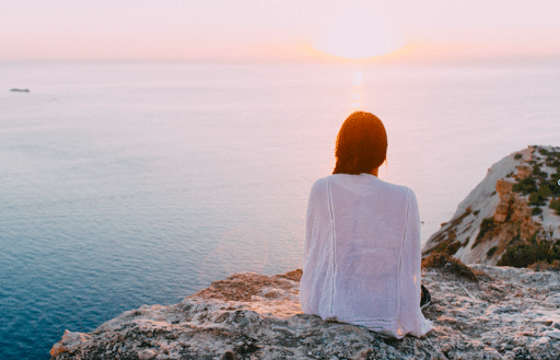 Harmonie intérieure et épanouissement personnel avec hypnothérapie et sophrologie sur mesure
