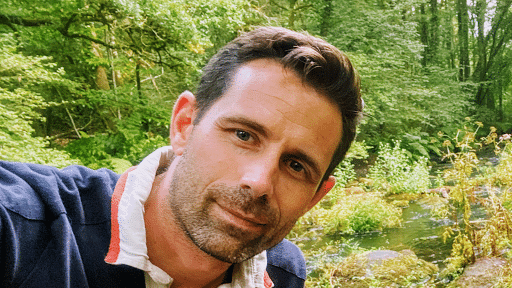 Libération des tensions avec l'ostéopathie 💆‍♂️, retrouvez un corps harmonieux et serein.